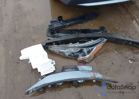 2021 Toyota Corolla Le from USA, damaged, VIN JTDEPMAE7MJ173324